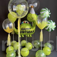 Композиция из шаров с динозавриком Happy Birthday на день рождения